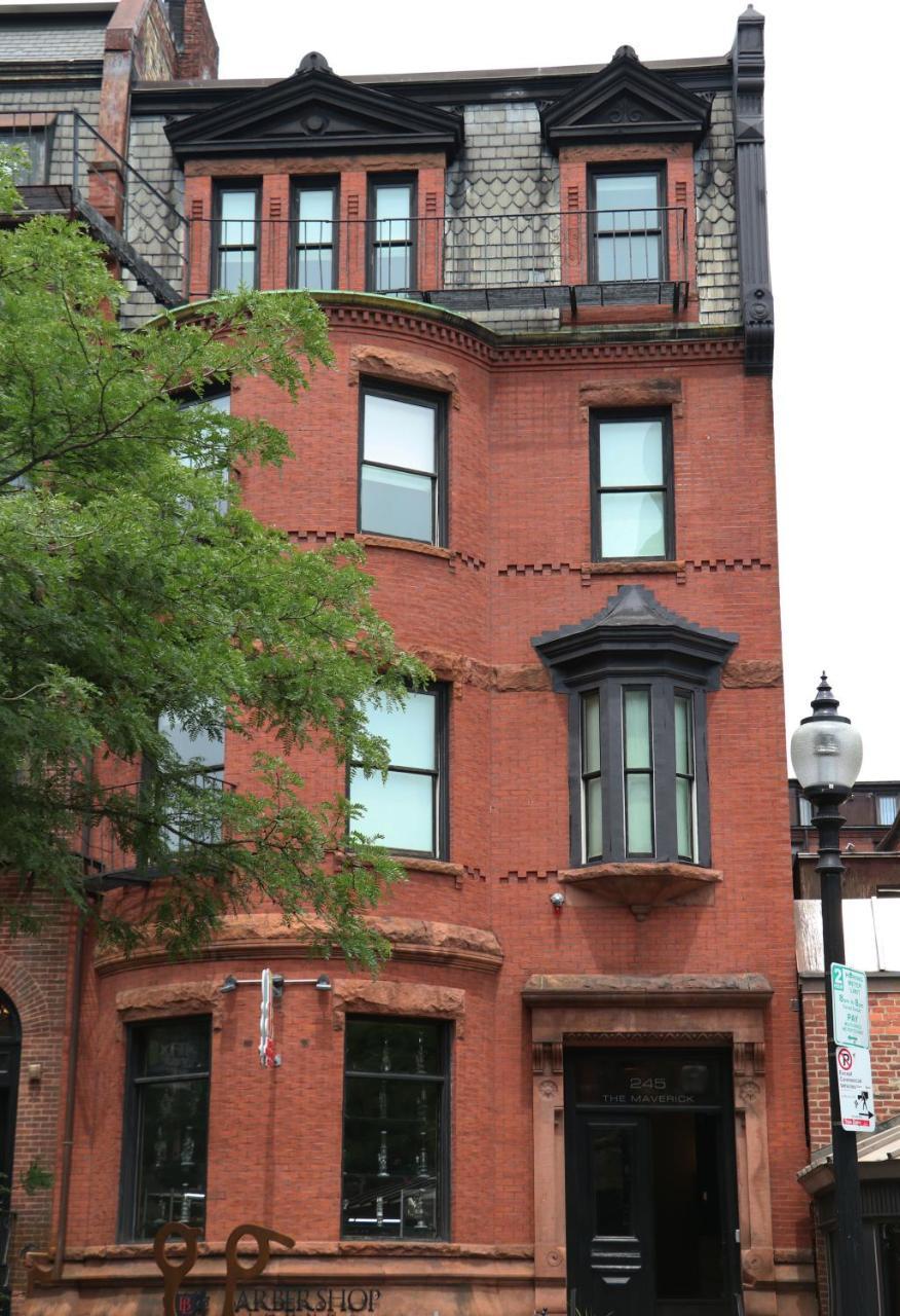 Large Stylish Newbury Street Studio W/ Kitchen Бостон Экстерьер фото